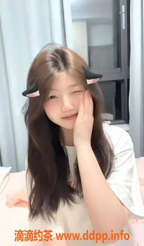 常州楼凤-常州璐璐，18岁，165cm，90斤，600元起服务