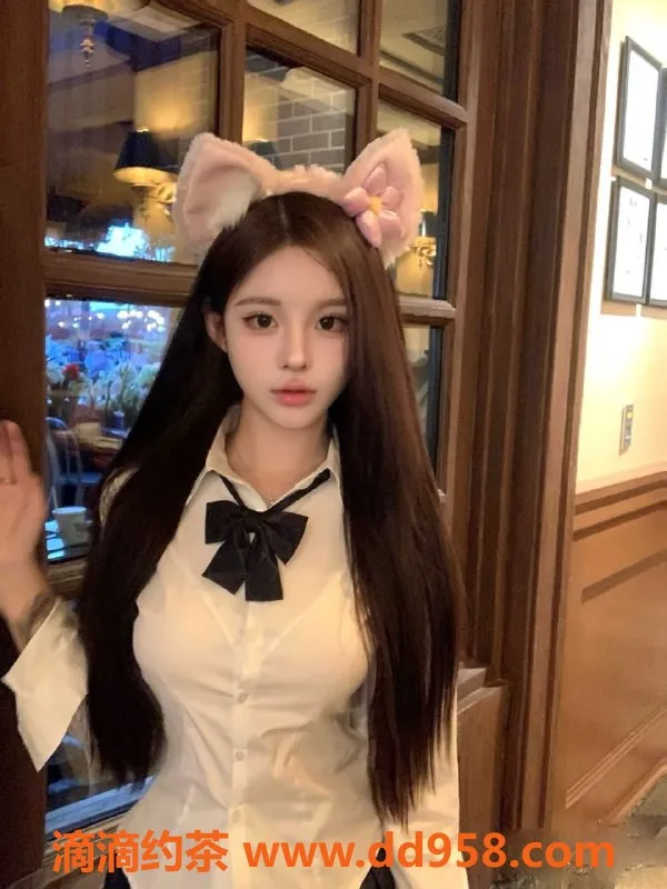 常州楼凤-武进青青，163高92重嫩妹，课费800起