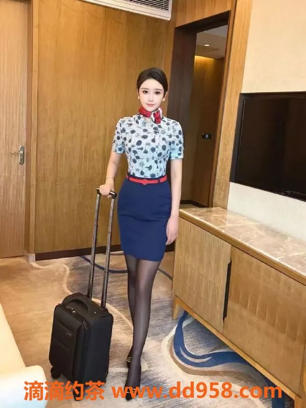 常州楼凤-武进大胸空姐，170身高高挑服务精选