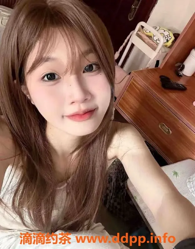 常州楼凤-溧阳嫩妹陪浴服务，身高160体重92