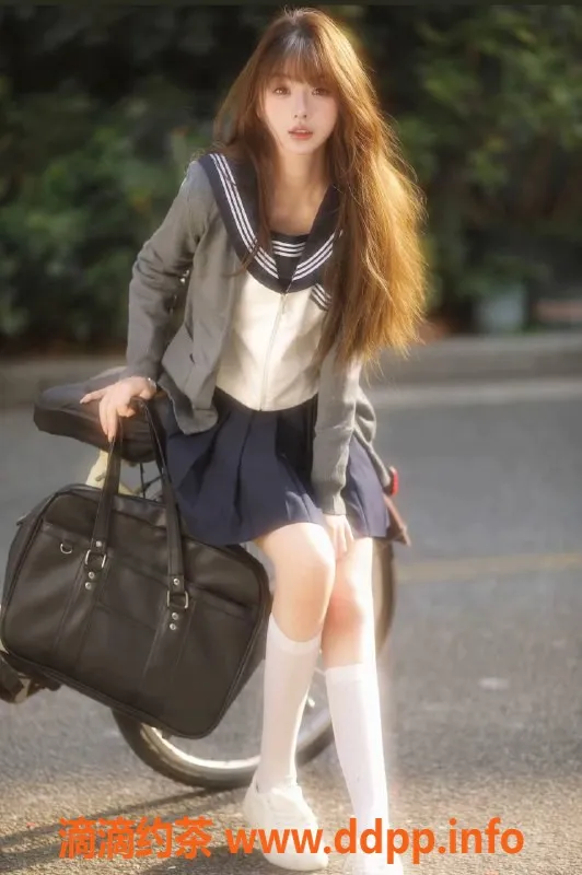 徐州楼凤-连云港小草，165cm清纯少女，体重86