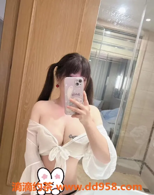 南通楼凤-崇川区小菠菜，6p 12p大胸完美服务