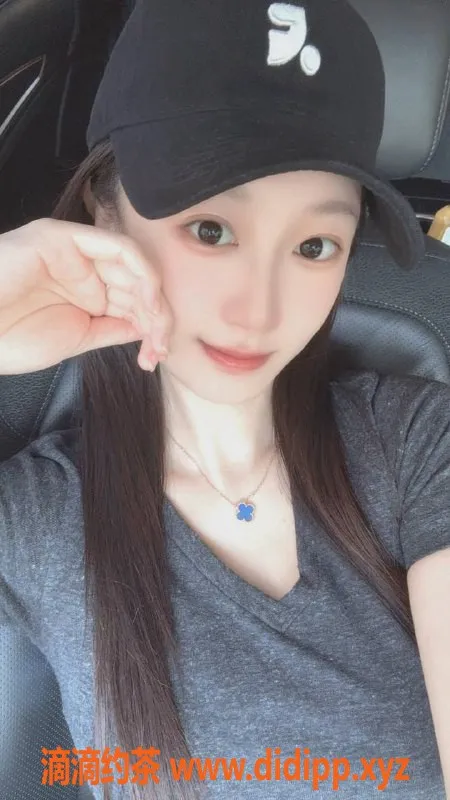 南通楼凤-小梦 外出版158 体重86 穿丝袜JK服务