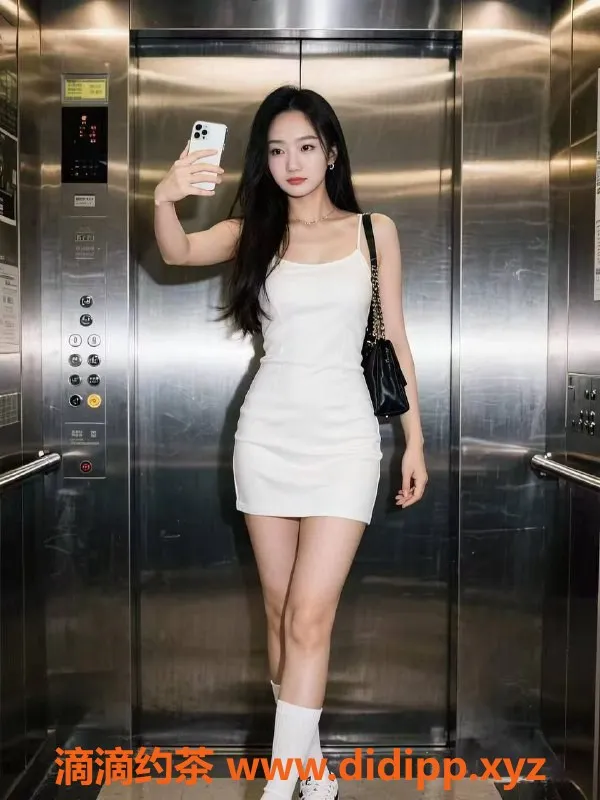 中山楼凤-东升蓉儿，29岁，36D，服务热情