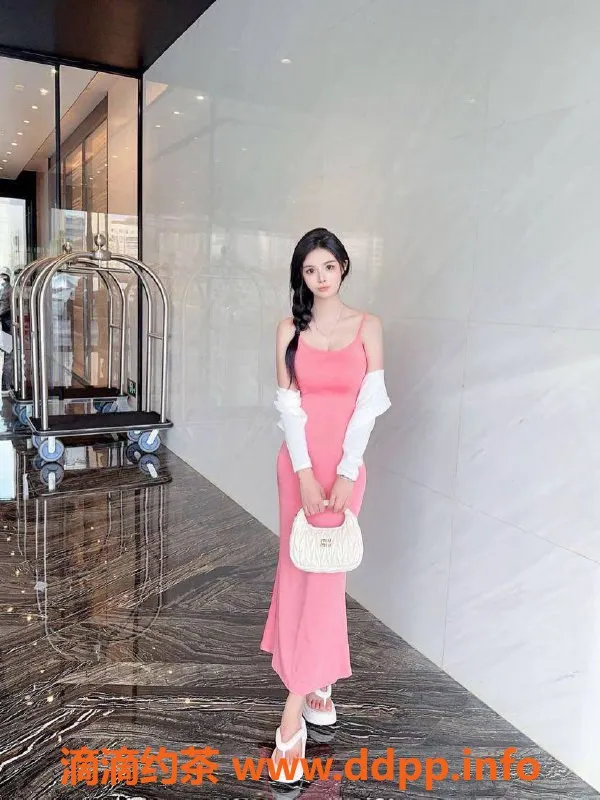 南通楼凤-甜心 172高 100体 B罩杯 制服丝袜服务