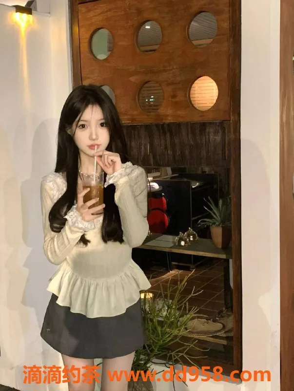 南通楼凤-崇川区御姐豆包，160高，92胸，兼职服务