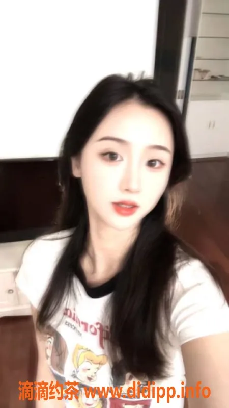 上海楼凤资源信息,徐汇区静怡，50分钟1200，80分钟1900