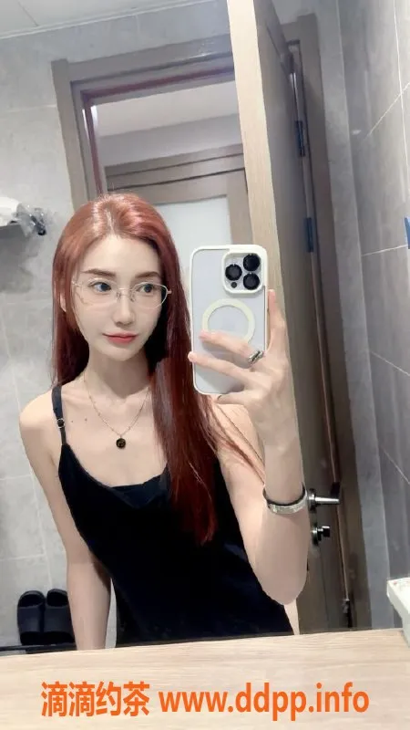 无锡楼凤-无锡葡萄艺名，1000P/1900PP，性感诱惑等你体验！