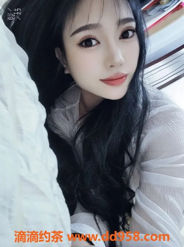 惠州楼凤-惠州小提子，24岁C罩杯，450元一次体验