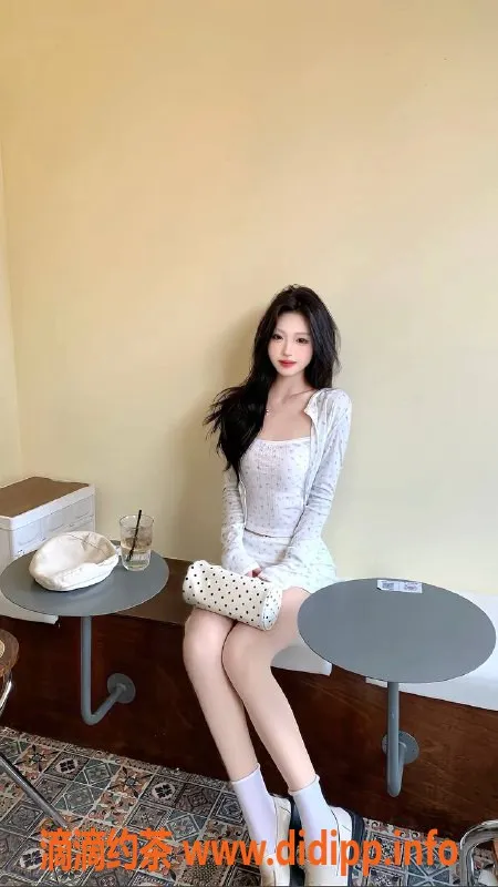 徐州楼凤-徐州灵儿 168身高94重 完美初恋体验