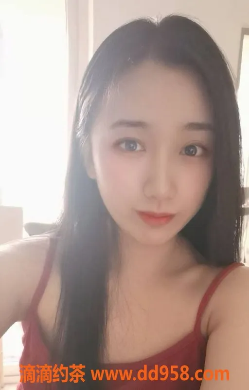 常州楼凤-常州武进区米果，21岁160cm小巧玲珑，胸围B，超值服务