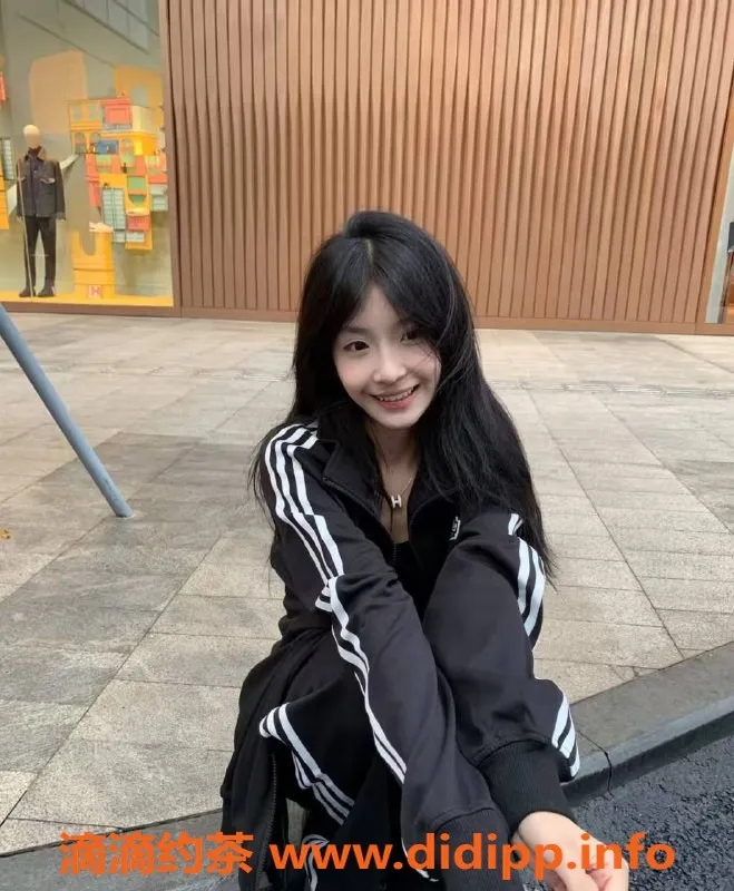 常州楼凤-常州江小雅，20岁，身高162，服务超赞！