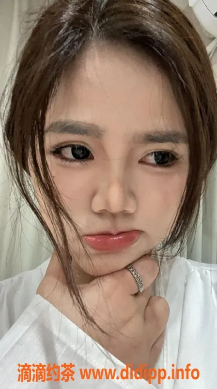 惠州楼凤-惠州乖乖，23岁身高158，温柔陪洗体验