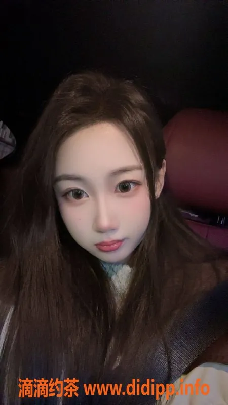 惠州楼凤资源信息,河南岸玲玲，165CM，20岁，800元洗吹做服务