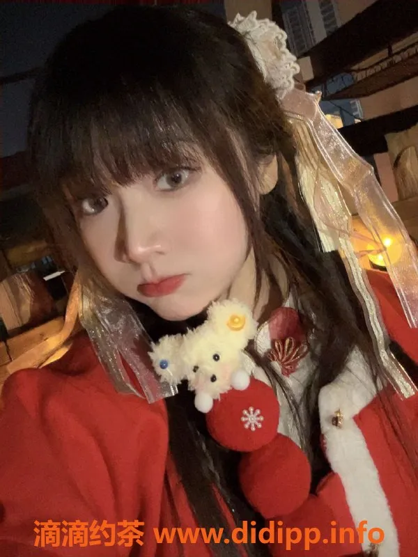 南通楼凤-崇川区小汤圆，童颜巨乳，7p/13pp服务