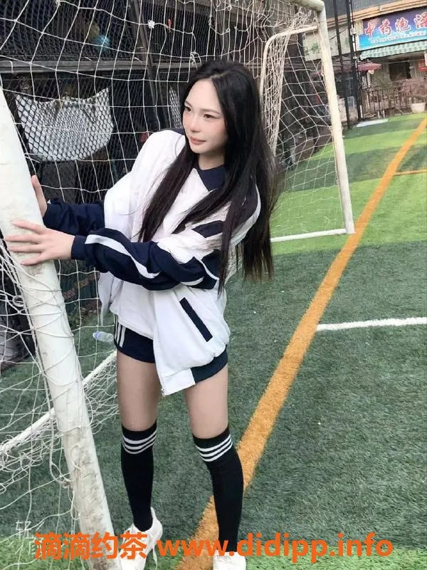 成都上门服务-成都轻玥 17岁匀称嫩妹 上门服务600元