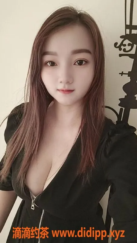 惠州楼凤-惠阳肉肉，27岁，165cm，陪洗推拿400元起