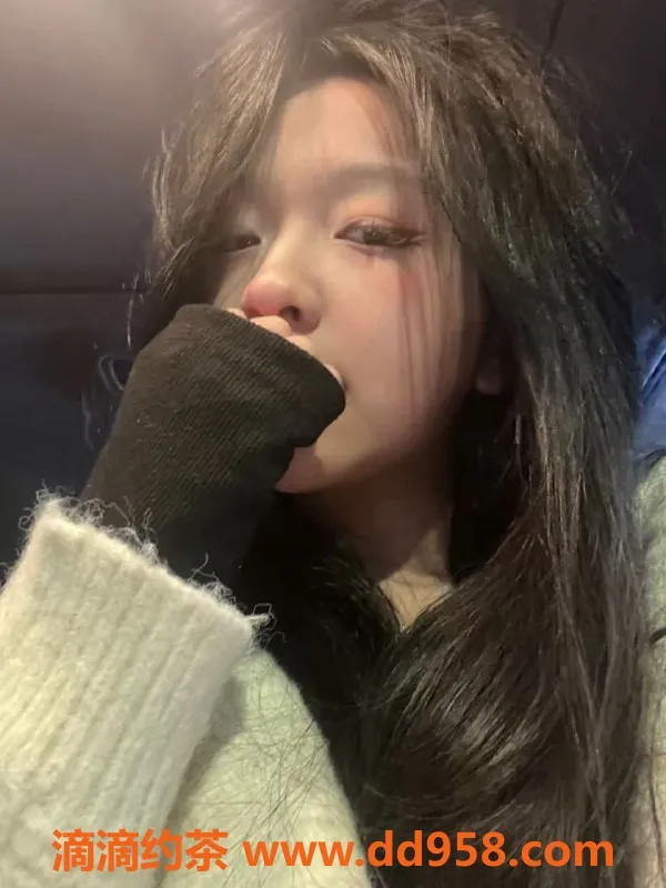 常州楼凤-常州欢欢 22岁 170身高 C罩杯 800P无套路