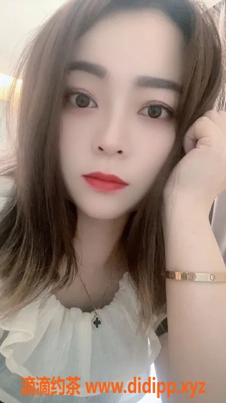 惠州楼凤-河南岸芊芊，27岁身高156，服务优质