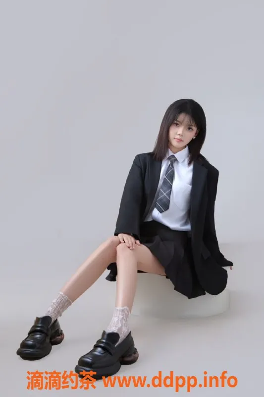 无锡楼凤资源信息,梁溪高颜值康康，制服丝袜服务仅1200