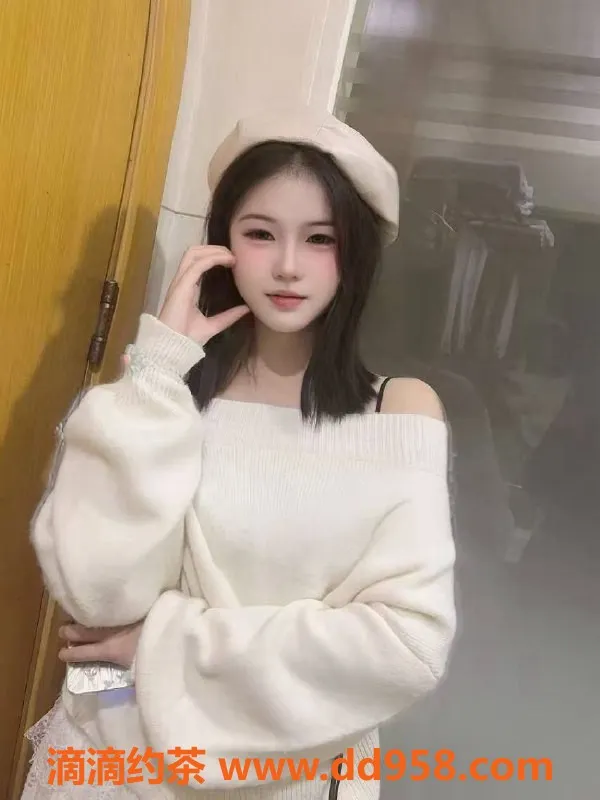 常州楼凤-武进小白，165cm嫩妹，热情服务，800起