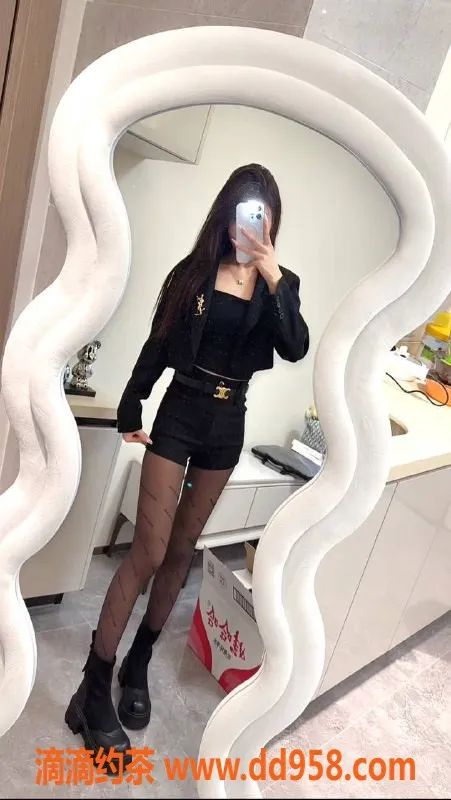 惠州楼凤-河南岸小炸串 21岁 163cm B罩杯激情服务