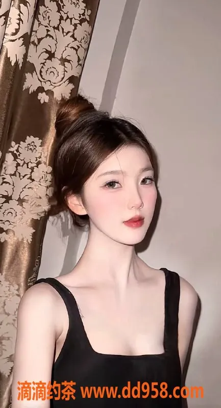 徐州楼凤-徐州香香，168cm小妹妹，90斤全裸推服务