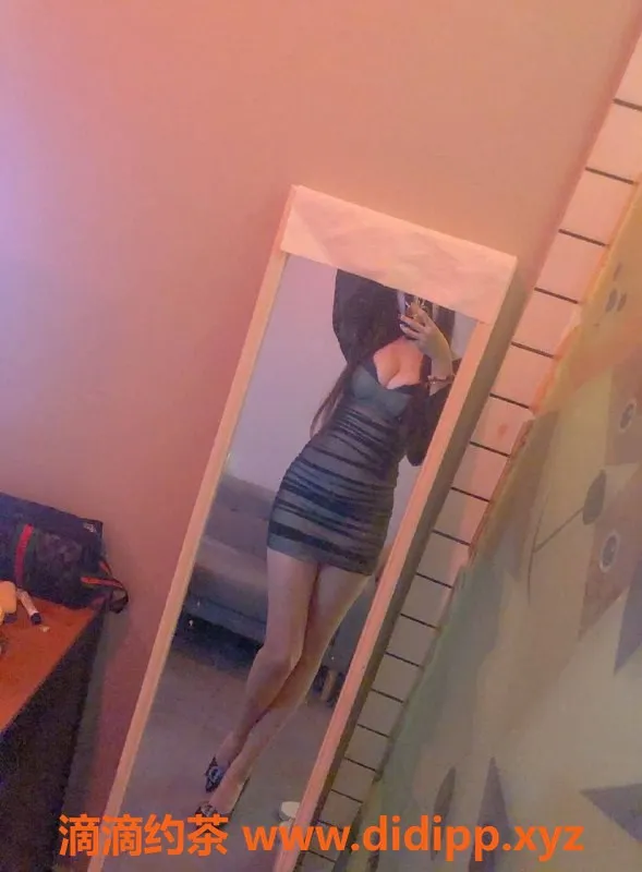 惠州上门服务-惠城莎莎，165cm 50kg，诱惑调情套餐服务