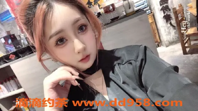 常州楼凤-常州月月：21岁，身高166，胸围B，课费600P