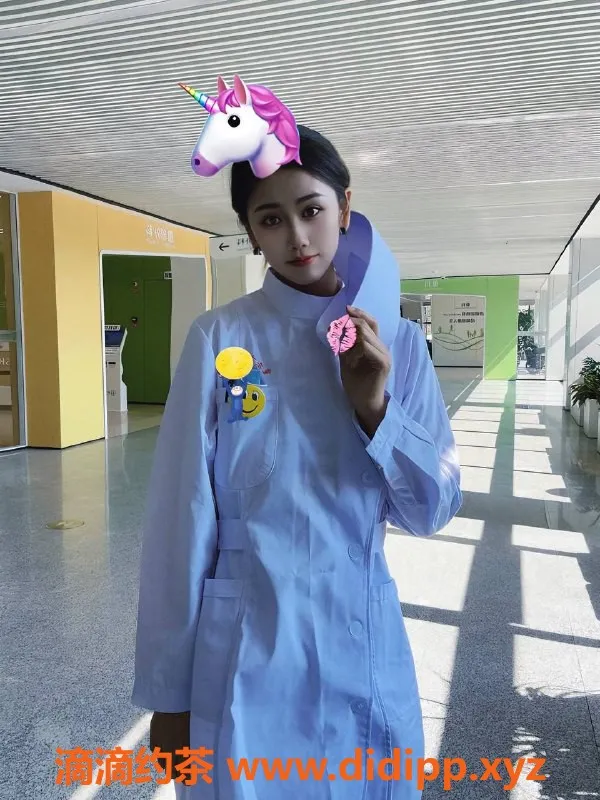 深圳楼凤-龙华苏可，课费1200p，服务不错评