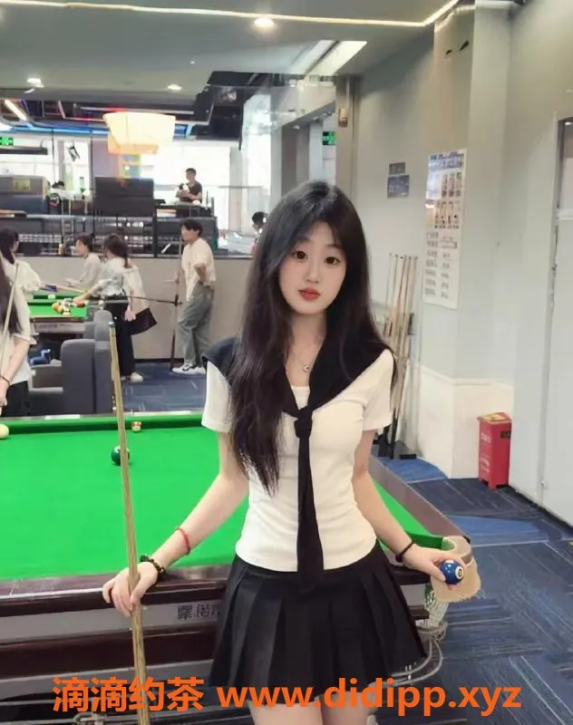 惠州楼凤-惠阳小雨 19岁 164cm 45kg 陪洗服务550元