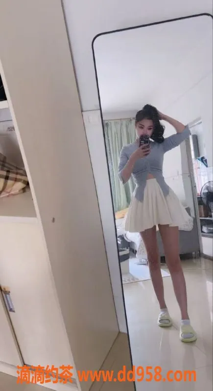 中山楼凤-坦洲蜜宝 25岁 36D胸围 娇媚服务让人心动