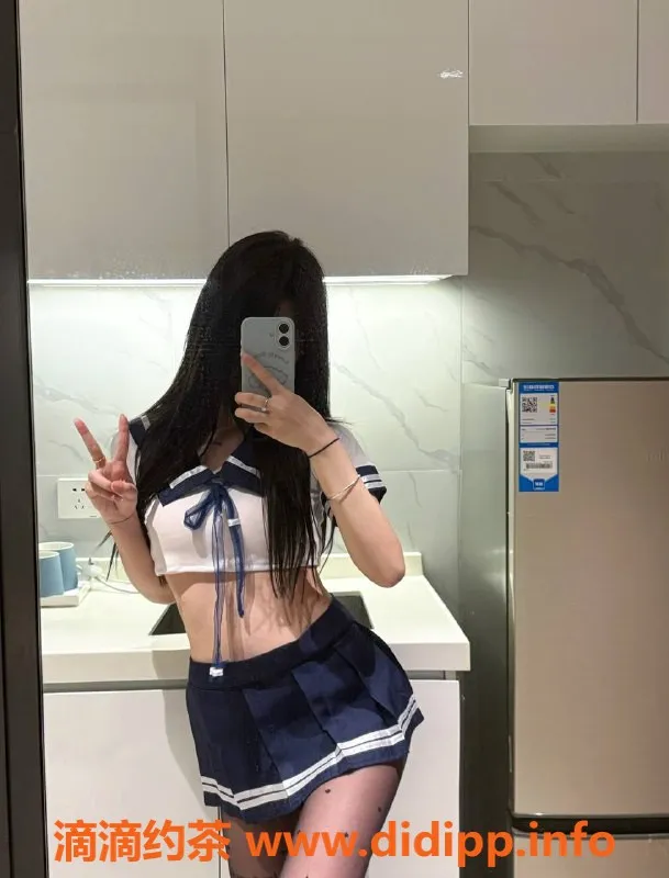 深圳楼凤-南山雪碧，600P超值嫩妹服务