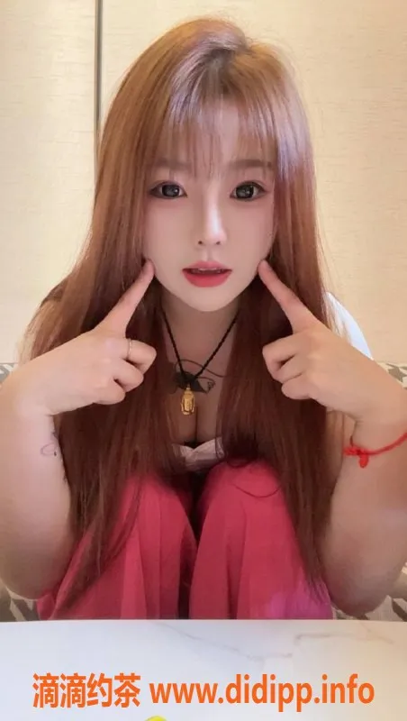 惠州楼凤资源信息,惠阳香香19岁，1.63米55KG，550元陪洗服务