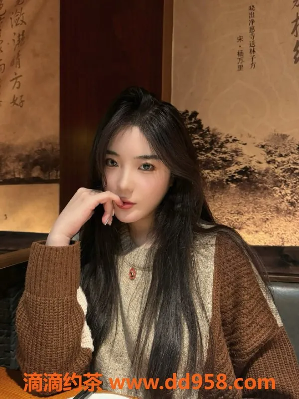 无锡楼凤-梁溪贞小草，舌吻套餐仅1100元