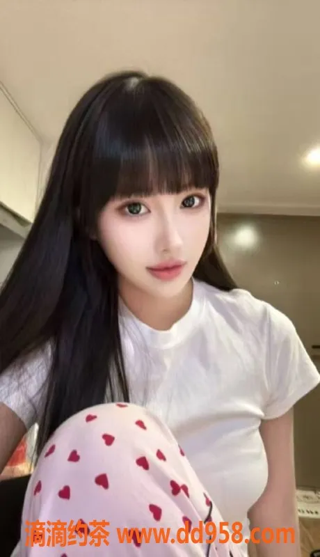 南通楼凤-南通思琪，22岁165cm，温柔可爱只需P800