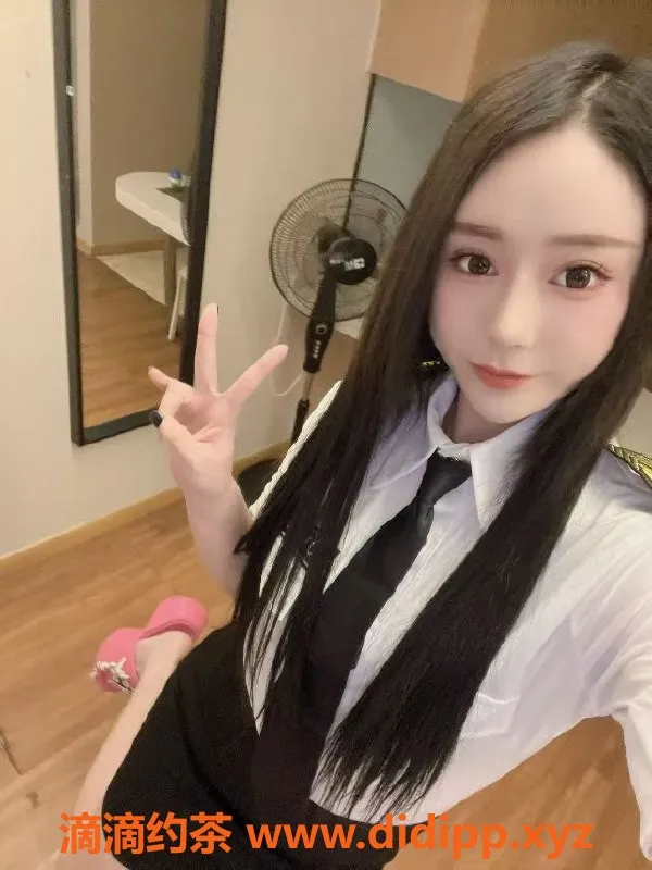 常州楼凤-武进万博广场御姐嫩妹，身高168，课费600元起