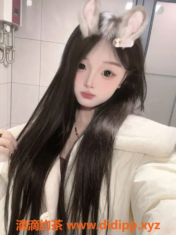 常州楼凤-武进嫩妹小玖，160cm C罩杯，1000元起