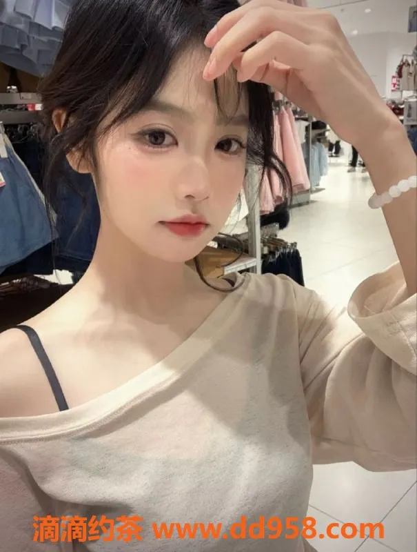 常州楼凤资源信息,常州晴晴，20岁165cm，性价比高优质服务