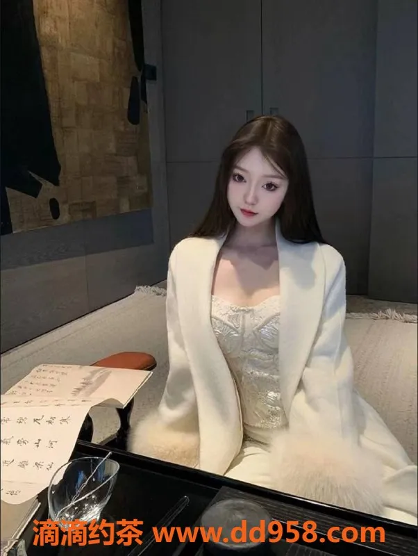 南通楼凤资源信息,南通言言，身高166，体重95，王牌回归