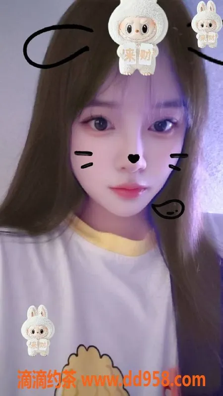 温州楼凤-温州兔叽，身高165cm，胸围36C，48kg嫩妹等你来体验！
