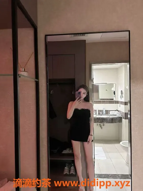 常州楼凤资源信息,武进风骚御姐，165大长腿，陪浴服务只需600元