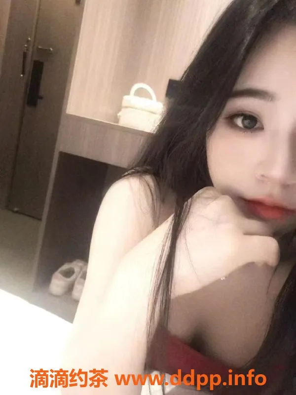 常州楼凤-新北辣妹陪浴，身高160体重95，价格600元起