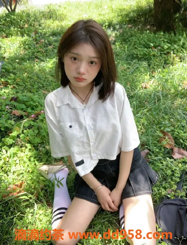 常州楼凤-武进婷婷，168cm嫩妹，陪浴调情800起