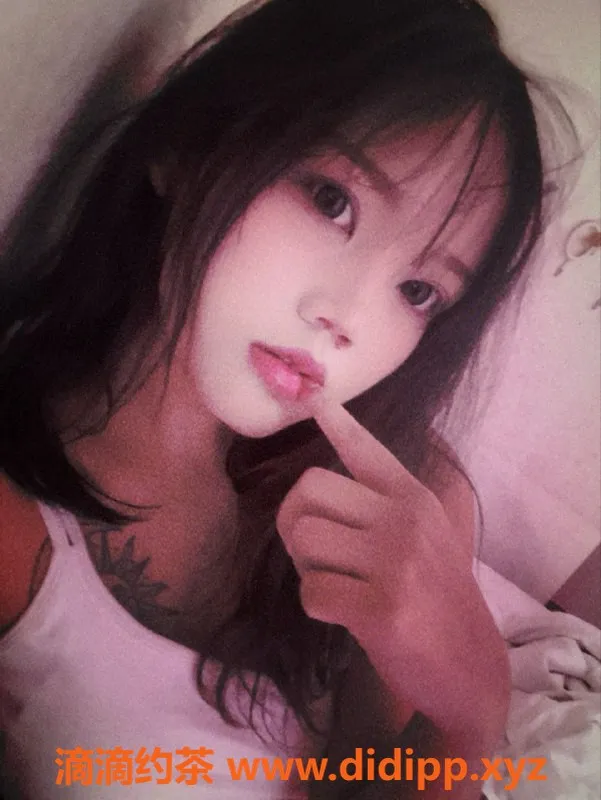 常州楼凤-武进呆呆，155cm嫩妹，600元服务等你来体验