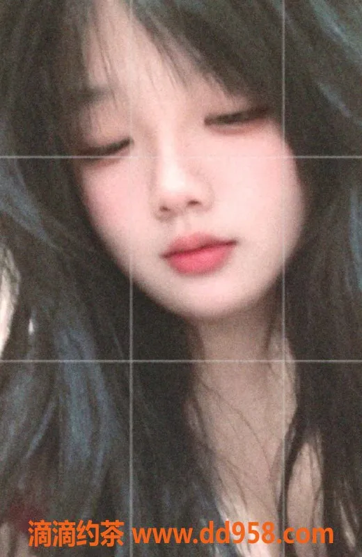 南通楼凤-泰州初甜，双向服务价位600，36D微坦爆乳臀润