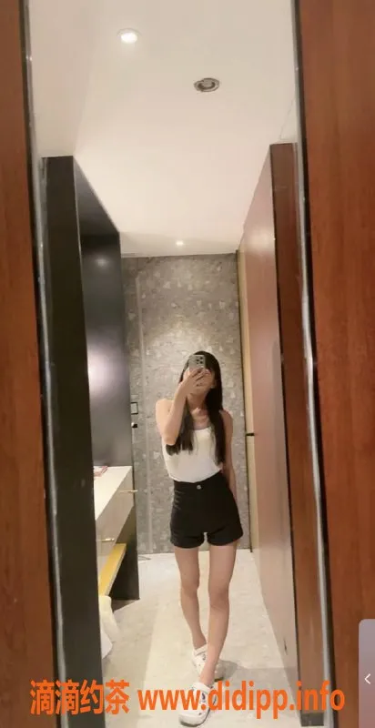 无锡楼凤-滨湖万达嫩妹奶优，1000起服务体验