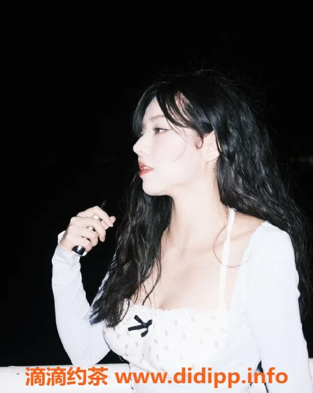 深圳楼凤-南山小苍，1800元/次，超值体验