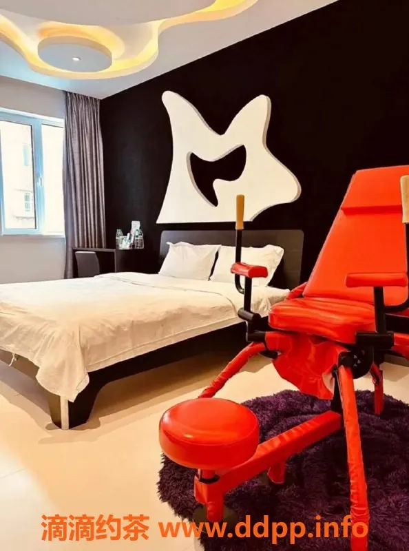 常州楼凤-常州30岁娇小御姐，服务超赞，700起