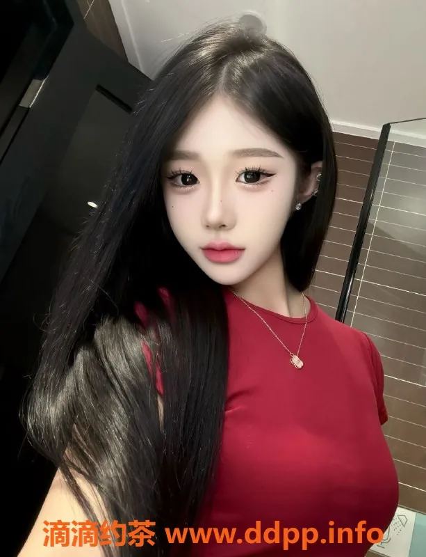 常州楼凤-武进万达公寓19嫩妹，165cm，90斤，陪浴服务